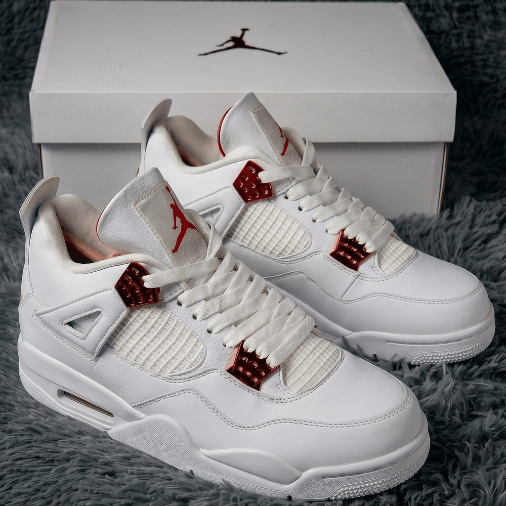 Air Jordan 4 Retro “Metallic Red”