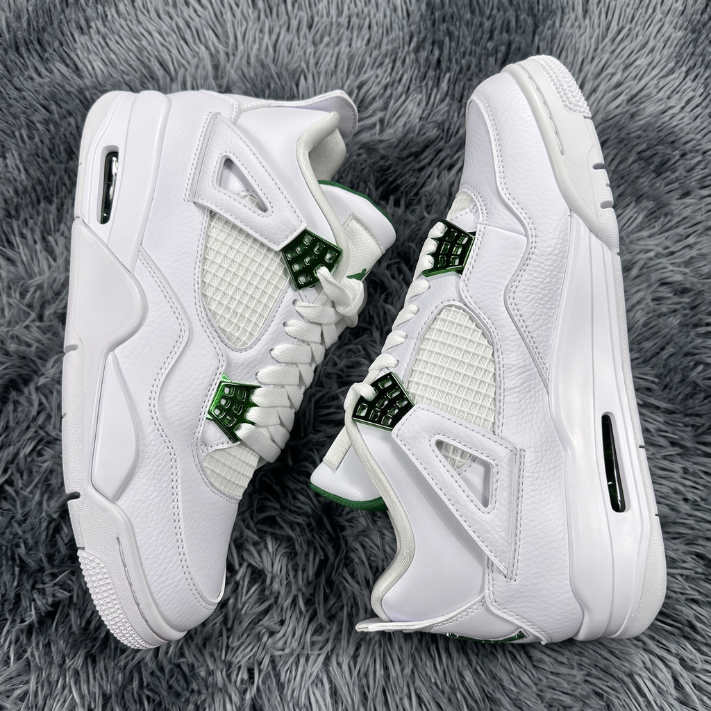 Air Jordan 4 Retro Pine Green